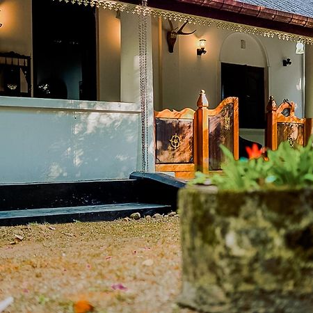 Walawwa Matale Hotel Eksteriør billede